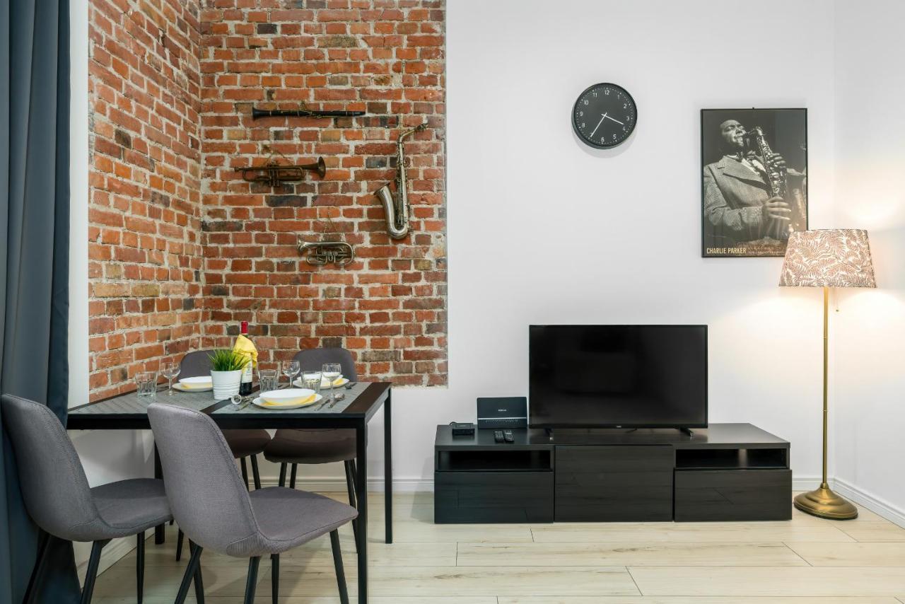 Apartments City Center Saint Wojciech By Renters 포즈난 외부 사진