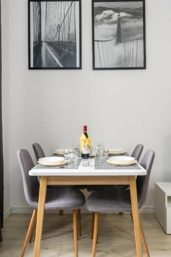Apartments City Center Saint Wojciech By Renters 포즈난 외부 사진